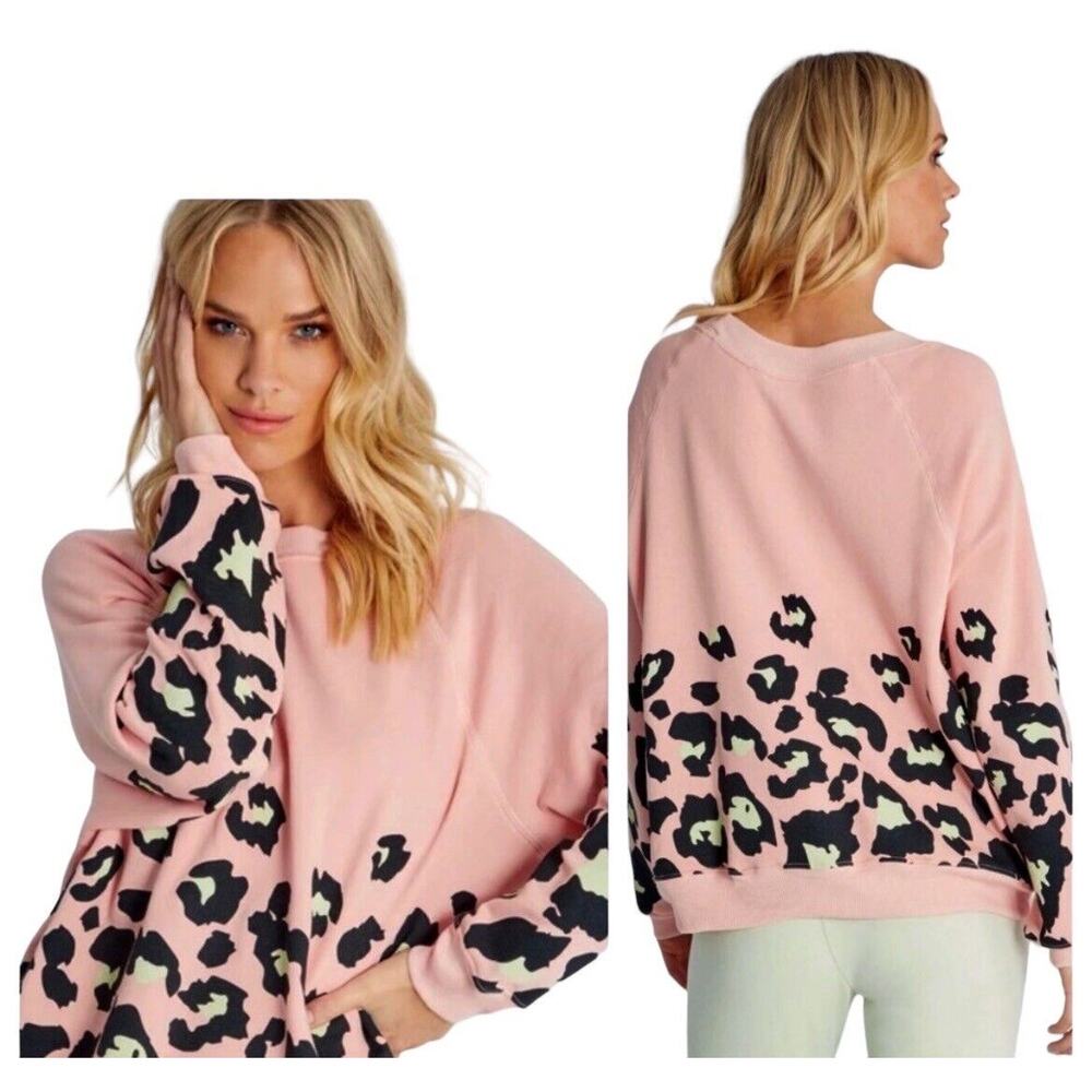 Wildfox Pink Black Sweatshirt Size M‎ Cotton Blend Leopard Print Pullover